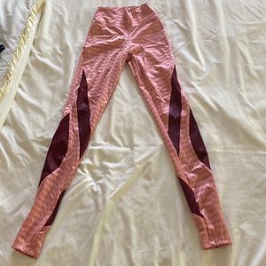 Pink yoga legging